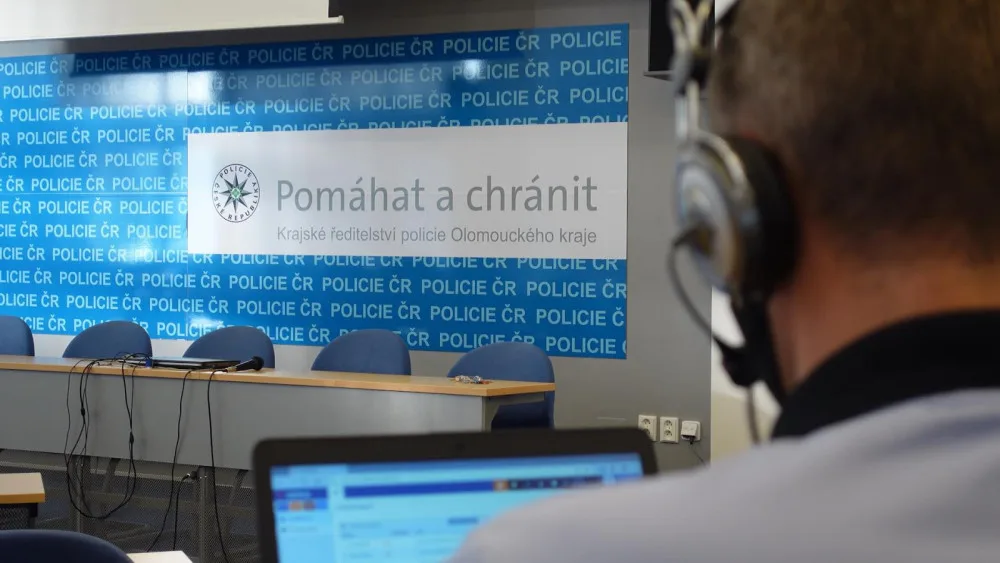 VIDEO: S trasováním pomáhají i olomoučtí policisté. Chraňte sebe i své blízké, vzkazují
