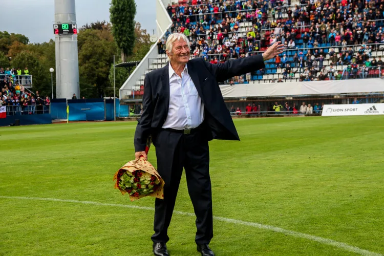 Karel Brückner při příležitosti 100. výročí založení Sigmy Olomouc