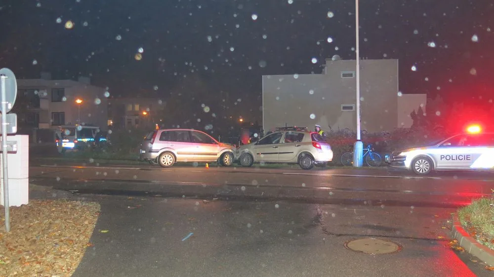 Policie hledá svědky dopravní nehody. Ta se stala ve Foerstrově ulici v Prostějově