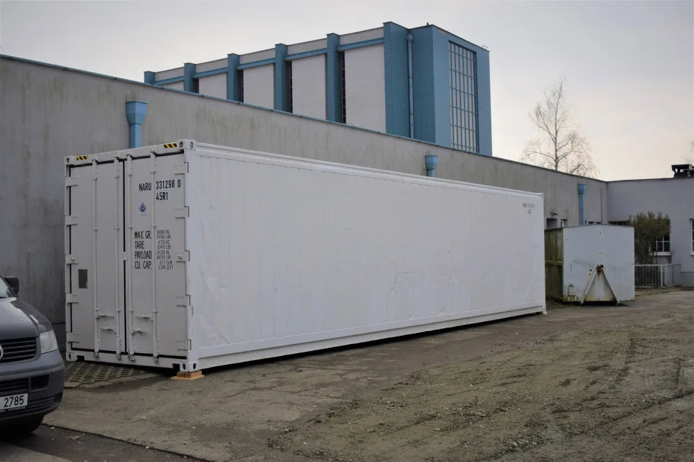 V Olomouci stojí chladící kontejner u krematoria, které je vytížené