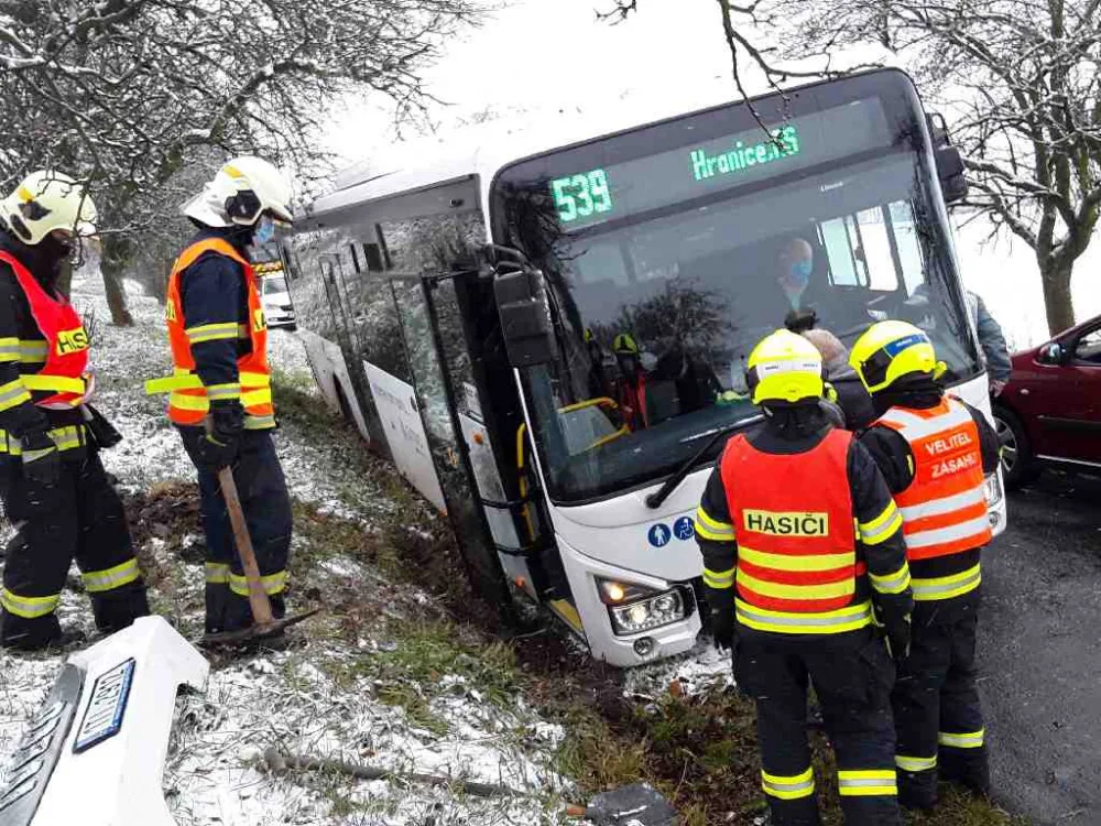 Nehoda autobusu Býškovice