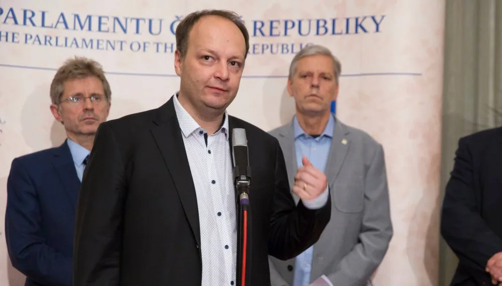 Václav Láska o poštvávání lidí „mocnými“, V4 i korupci za Babiše: V Evropě nevídané