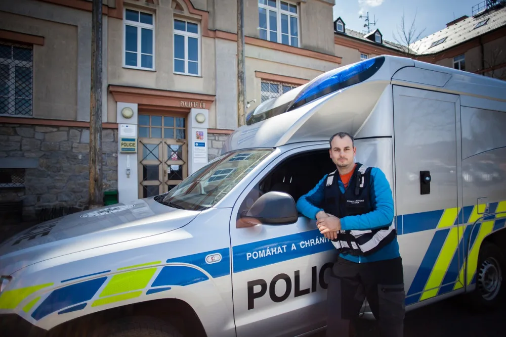 Mám dobrý pocit, když objevím stopu vedoucí k odhalení pachatele, říká kriminalistický technik Jiří Černěnko