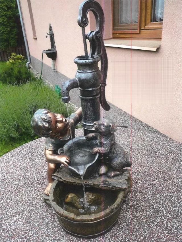 okrasná kašna