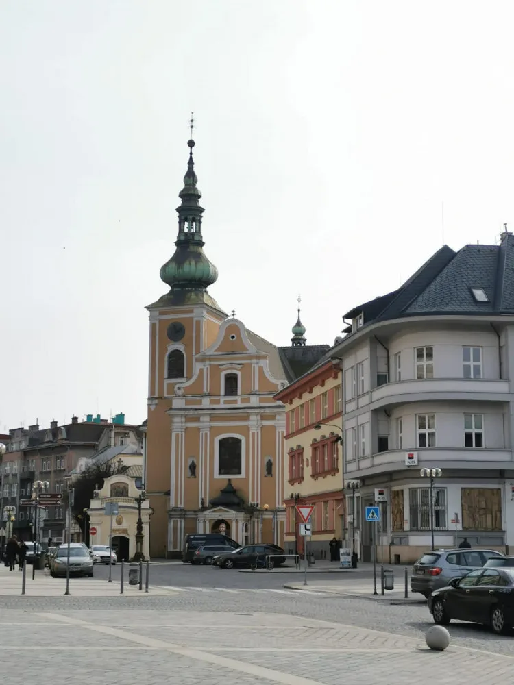 Přerov vzpomíná na masakr na Švédských šancích. Ke sbírce na zvony smíření se připojili i potomci obětí