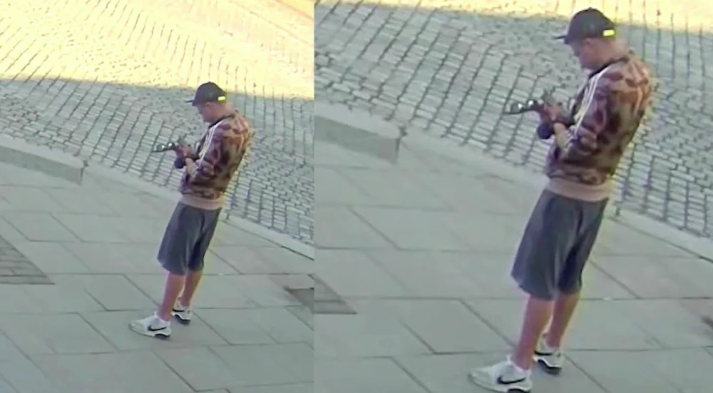 Kamera zachytila nálezce ztracené peněženky. Poznáváte ho?