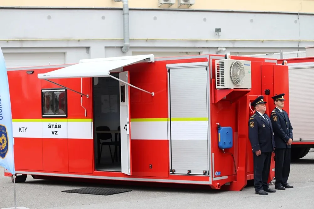 Nové týlové kontejnery pomohou budou sloužit velitelům zásahu, hasičům i dalším složkám integrovaného záchranného systému