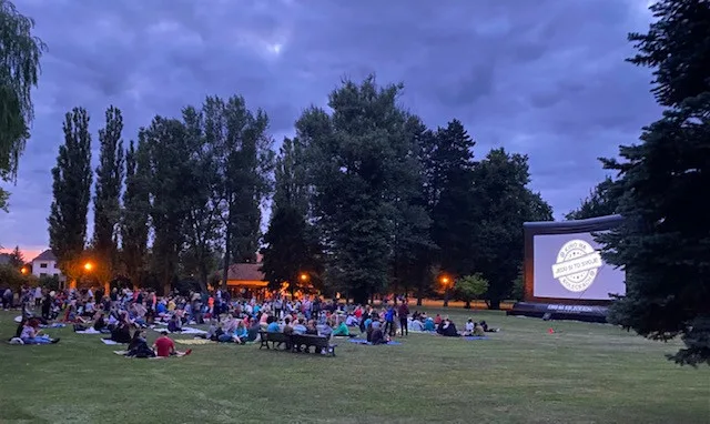 Přerov patří mezi naše top tři města. Hádáme se, kdo sem pojede, říká majitel letního kina.