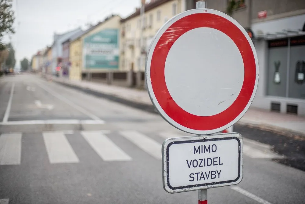 Město Olomouc se musí postarat o 242 kilometrů silnic - ilustrační foto