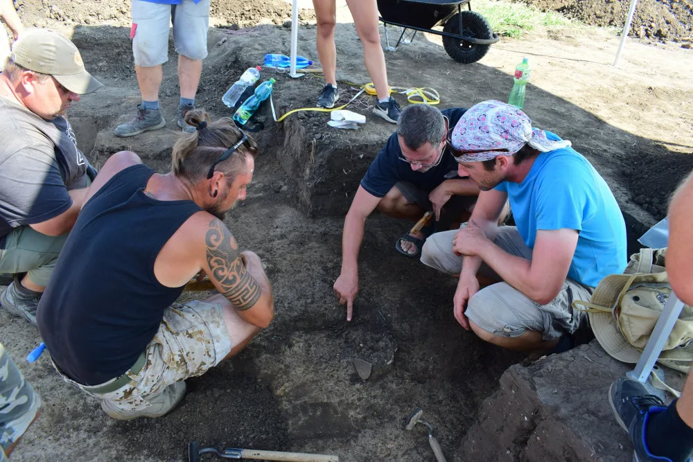 Archeologové u Němčic nad Hanou zkoumají keltskou sklářskou dílnu. Nejstarší severně od Alp
