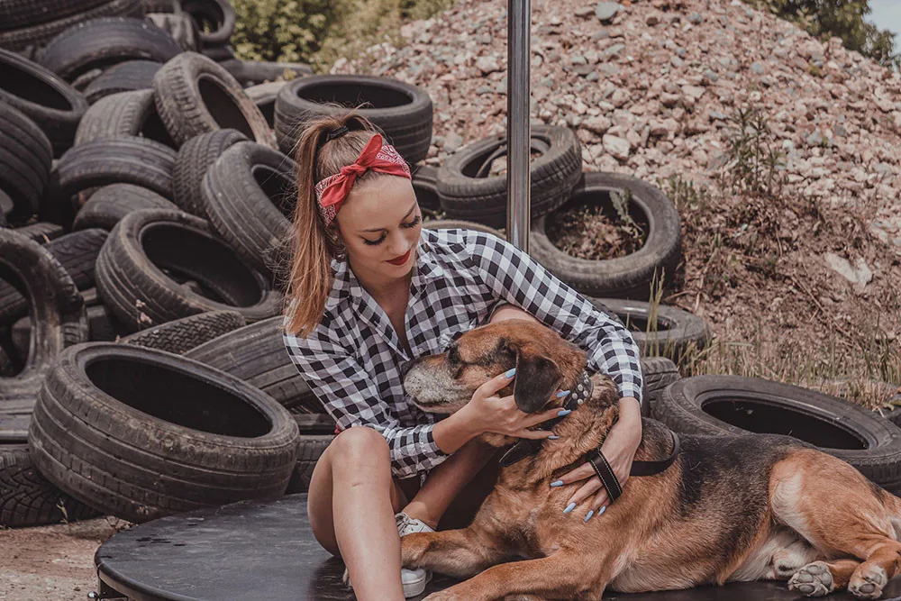 Snímky ze zákulisí focení plakátů Pole Dogs na pomoc psům z olomouckého útulku