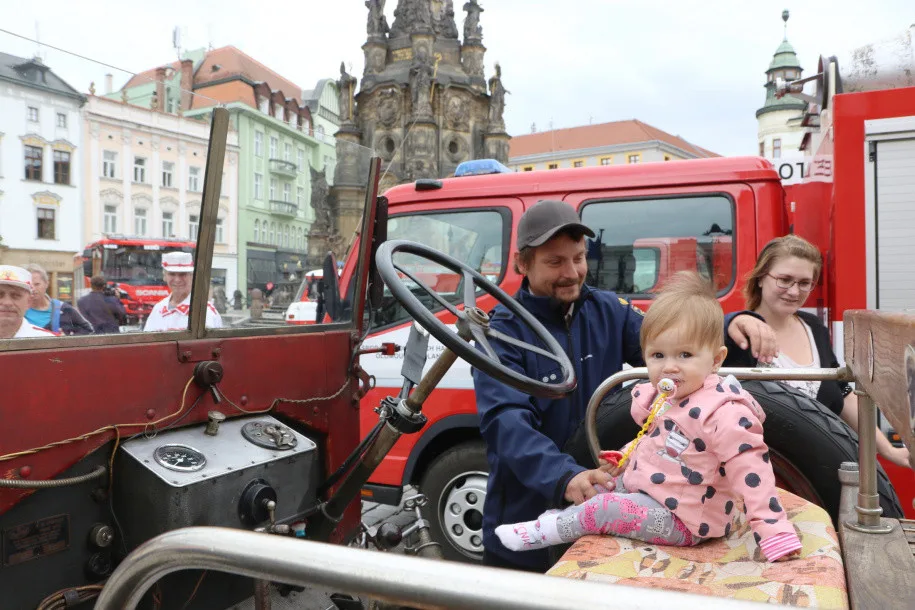 Hasičům z Chválkovic pomůže v boji s plameny Valerie. Nová cisterna stála miliony
