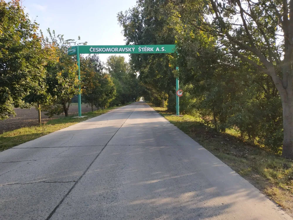 Obyvatelé Tovačova rozhodují v referendu o pokračování těžby. Hlasovaly již stovky lidí