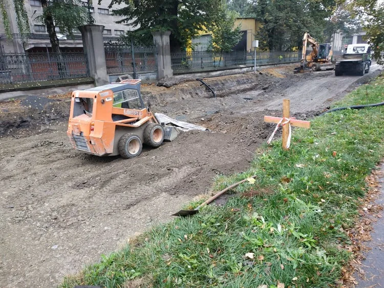 Vrahovice kvůli opravám výpadovky zuří a město mluví o fušeřině. Kraj tvrdí, že je vše v pořádku