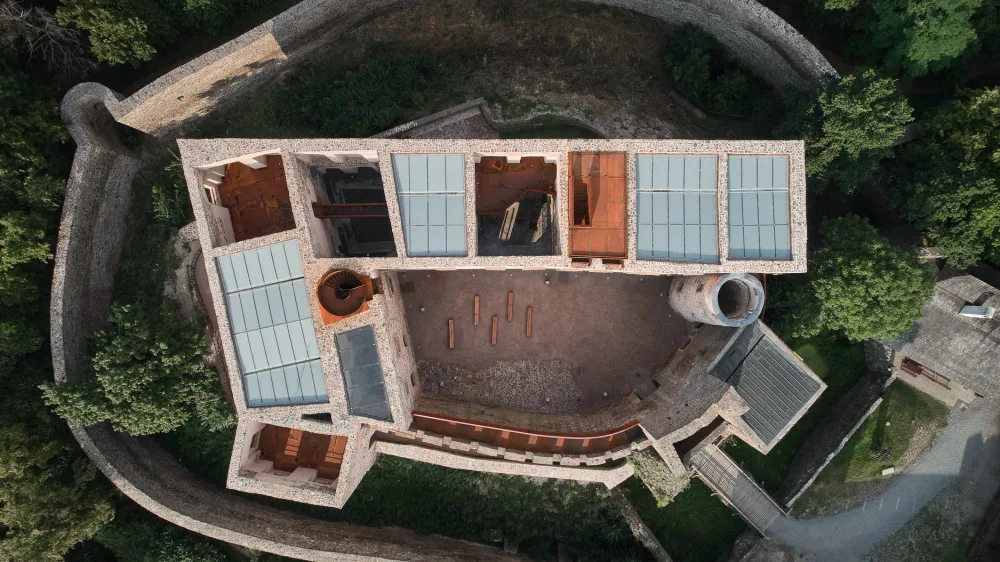 Rekonstrukce hradu Helfštýna je Stavbou roku. Stála více než 90 milionů