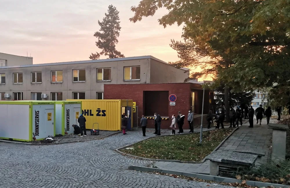 Odběrové místo pro testy na covid-19 ve Fakultní nemocnici Olomouc