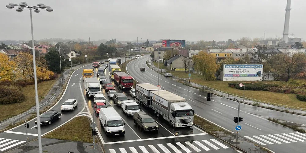 Důležité křižovatky na vjezdu a výjezdu do města Olomouce jsou nyní pod dohledem kamer městské policie