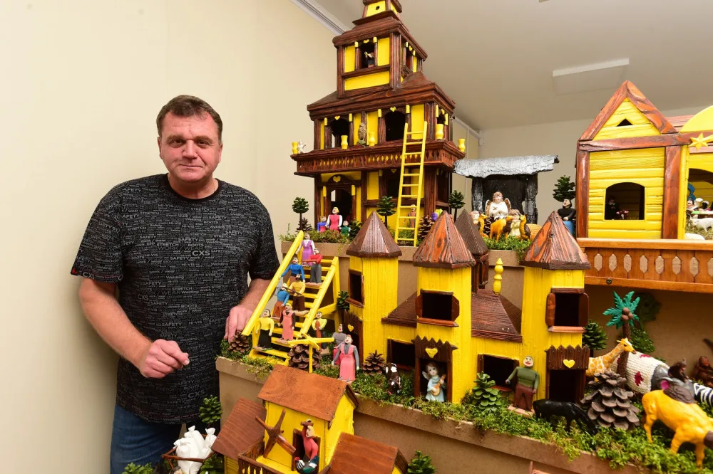 V Bludově bude k vidění třímetrový dřevěný betlém ze Slovenska