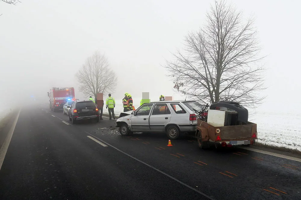 Policisté na tahu mezi Olomouci a Šternberkem řešili dvě velmi podobné nehody