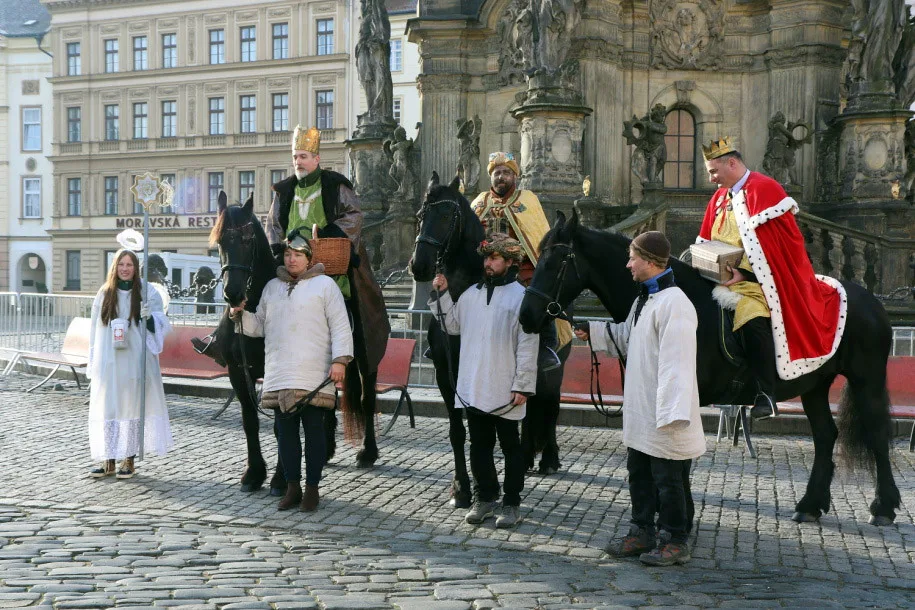 Tříkrálová sbírka na olomouckém Horním náměstí v roce 2020