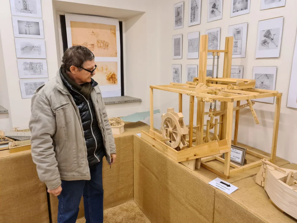 V Galerii Šantovka bude až do února výstava legendárních strojů da Vinciho