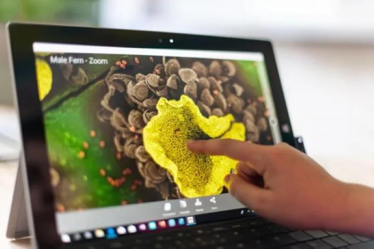 Školáci z Přerova nahlédnou pomocí virtuální reality do molekul nebo na povrch Měsíce