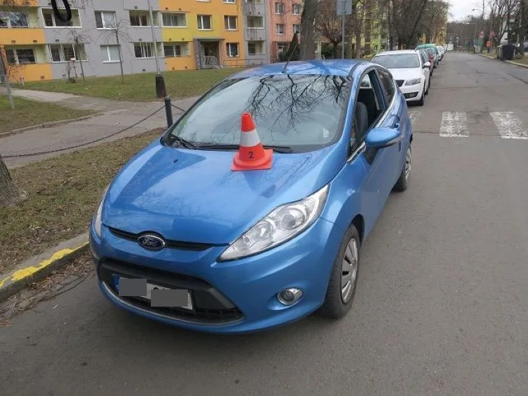 Osmdesátiletá seniorka v Přerově ujela od nehody. Neměla ani platný řidičský průkaz