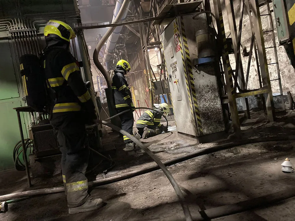 Hasiči zasahovali v průmyslovém areálu v Přerově