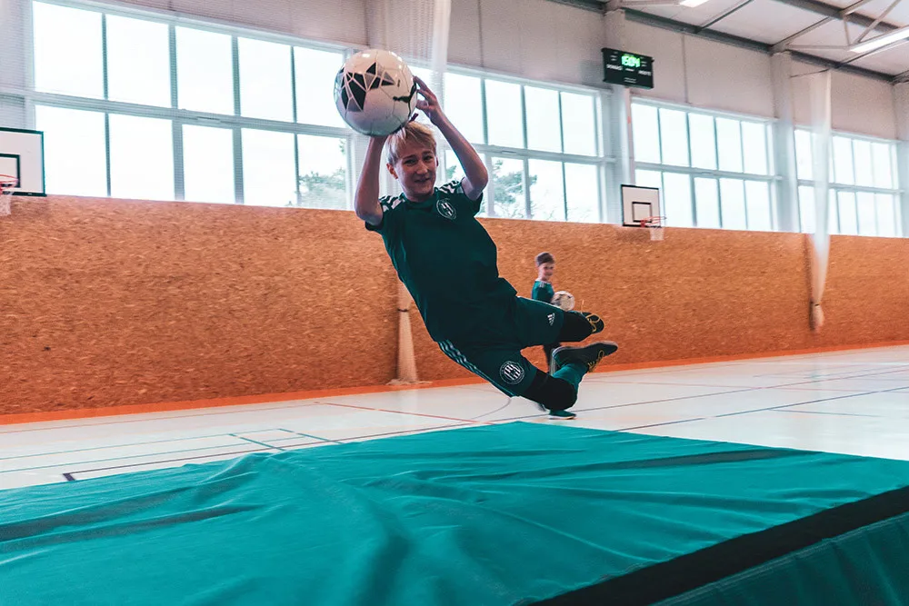 I na vesnici podle kvalitních metod. Přípravě malých brankářů chce pomoct klub Golmánci