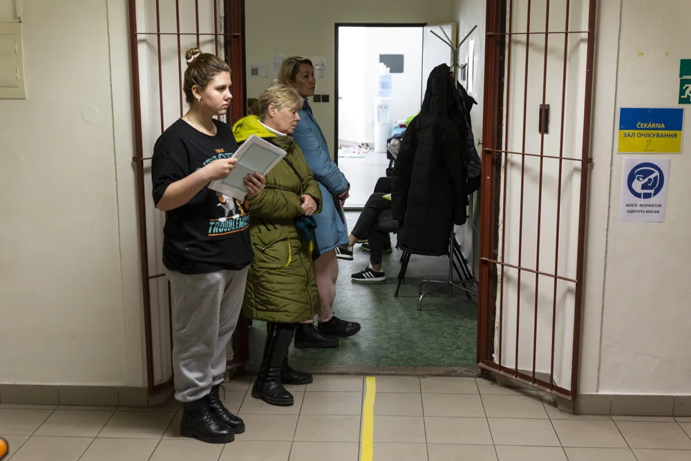 Centrum pro uprchlíky v Olomouci už odbavilo dva tisíce lidí. Kraj pomáhá i středním Čechám