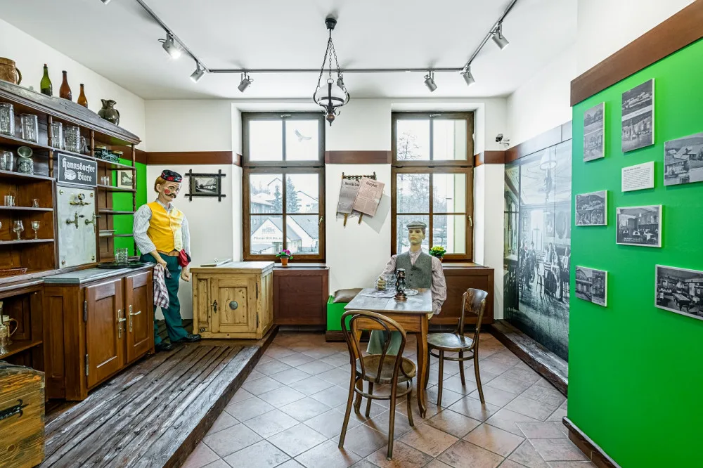 muzeum holba hlavni