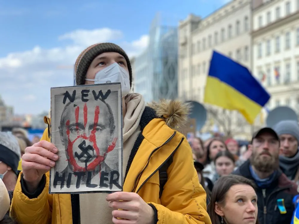 POLITICKÁ KORIDA: Mělo by město Olomouc zadávat veřejné zakázky firmám napojeným na Rusko?