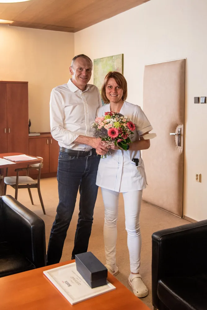 Rekordní počet hlasů pro sestru z olomoucké fakultní nemocnice. Dagmar Hetclová uspěla v prestižní soutěži