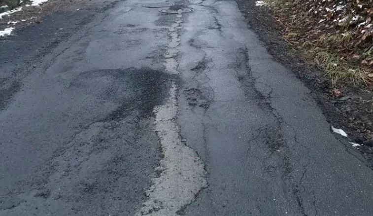 Hranice varují obyvatele. V příštích deseti letech nedovolíme opět rozkopat opravené chodníky