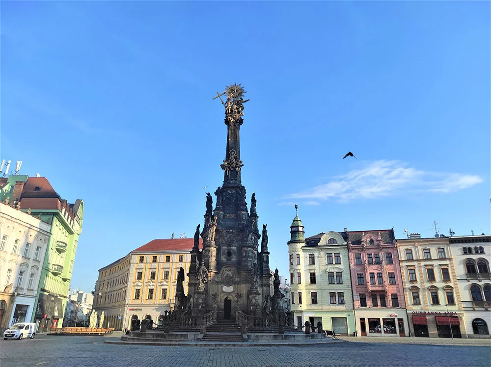 U Sloupu Nejsvětější Trojice létal dron. Poskytne 3D model i snímky pro plánovanou údržbu památky