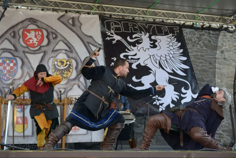 Helfštýn se o víkendu promění ve vojenské ležení, chystá se Festival vojenské historie