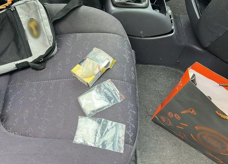 VIDEO: Přes plnou v zatáčce. Policisté kontrolovali na Červenohorském sedle nejen motorkáře