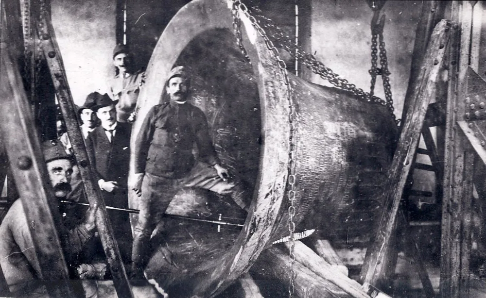 Rekvizice velkého zvonu u sv. Mořice 8. 9. 1916