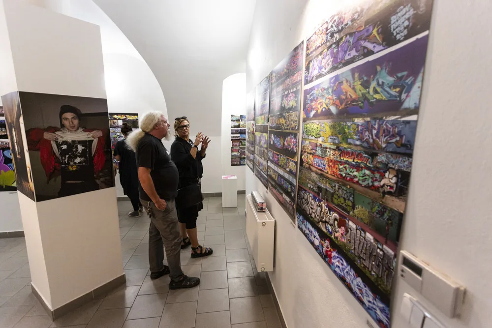 Vernisáž unikátní výstavy, která představuje olomouckou street art a graffiti scénu za posledních třicet let