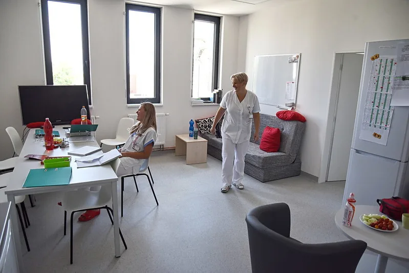 Důležitá olomoucká klinika anesteziologie, resuscitace a intenzivní medicíny získala moderní zázemí