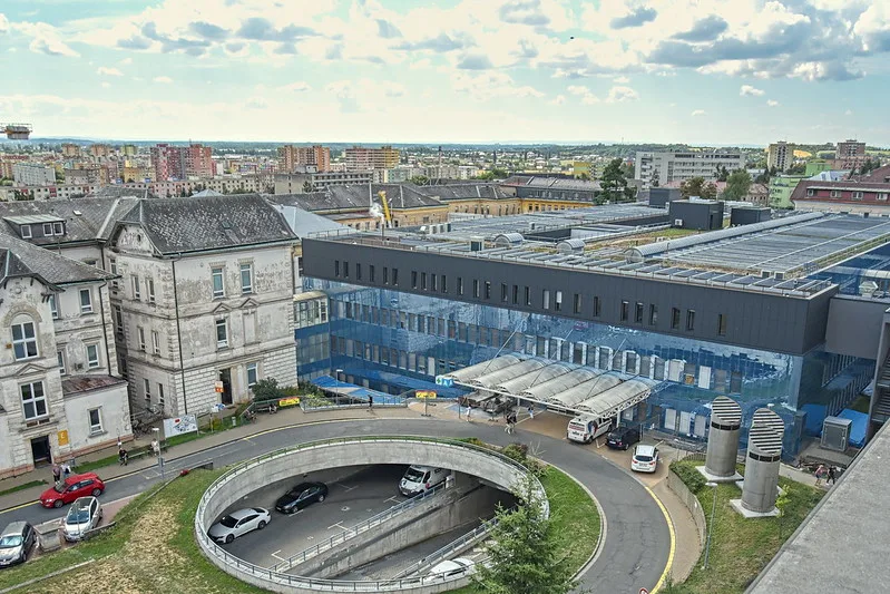 Důležitá olomoucká klinika anesteziologie, resuscitace a intenzivní medicíny získala moderní zázemí