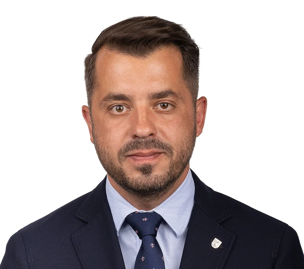 Lídr ODS Zácha kandiduje na primátora Přerova, bydlí však ve Veselíčku