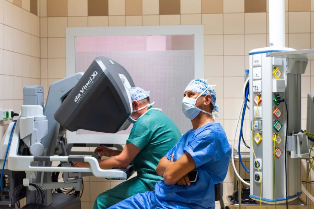 Robotický systém da Vinci pomohl při odběru ledviny z žijícího dárce