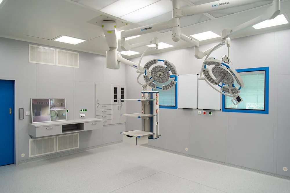 Ústní a obličejová chirurgie v novém: specialisté z olomoucké nemocnice získali moderní sálový komplex