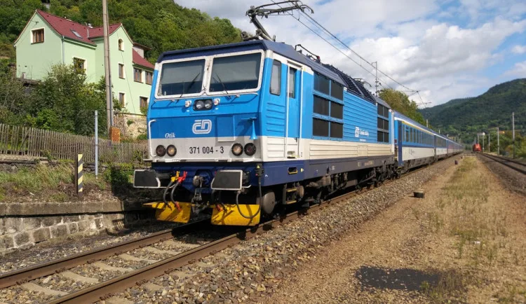 vlaky_hl