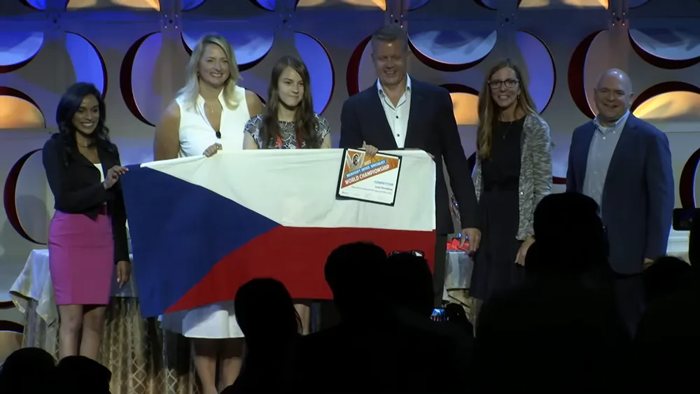 Ajťačka Lucie ze Šumperka se blýskla na šampionátu v Kalifornii
