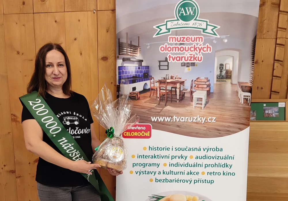 Muzeu Olomouckých tvarůžků v Lošticích navštívilo dvě stě tisíc lidí. Jubilantkou je žena ze Zlínska