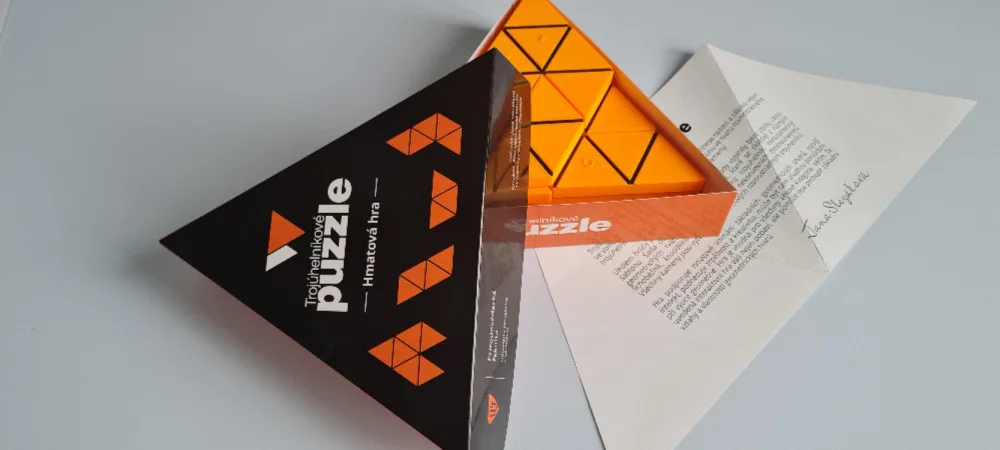 3D tiskárny na Přírodovědecké fakultě vyrábí hmatovou hru. Pomůže nevidomým i při výuce geometrie