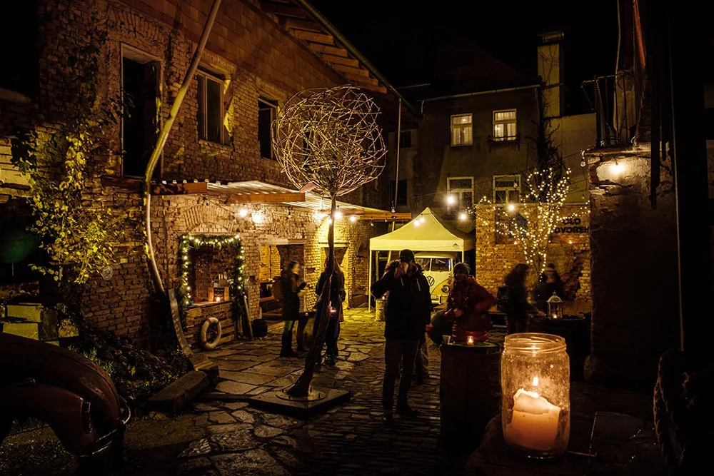 Olodvorek se rozšíří o zimní galerii. Adventní program zahájí beseda slavného mořeplavce