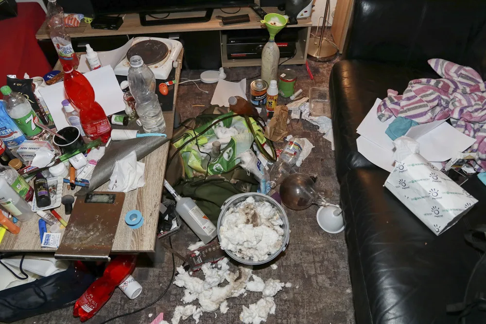 Policisté provedli při realizaci tři domovní prohlídky